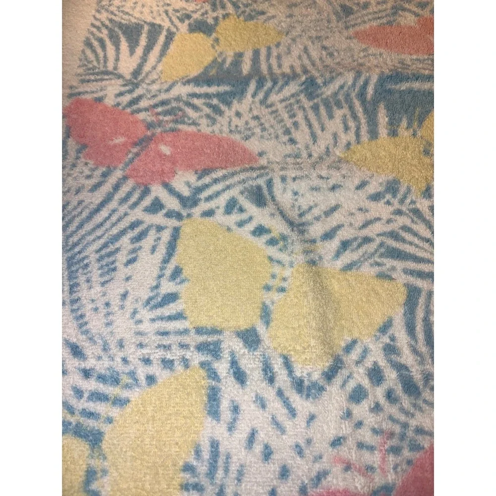 Vintage RA Briggs Butterfly Palm Leaf Bath Towel Pastel Pink Blue Yellow White